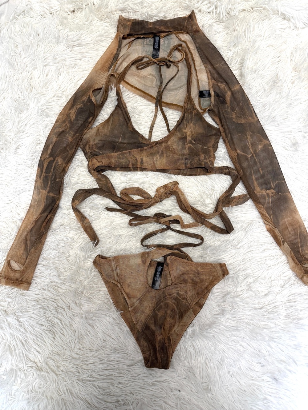 DARKER WAVS ATMOSPHERE ROCKSLIDE PRINT WRAP LINGERIE SET